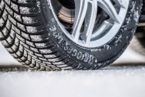 Bridgestone Blizzak LM005 получи най-добра оценка в теста за зимни гуми ADAC 2020