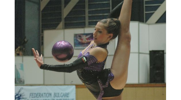 ИЗВЪНЗЕМЕН: Всички експерти в художествената гимнастика определят таланта на Боянка кате невероятен.