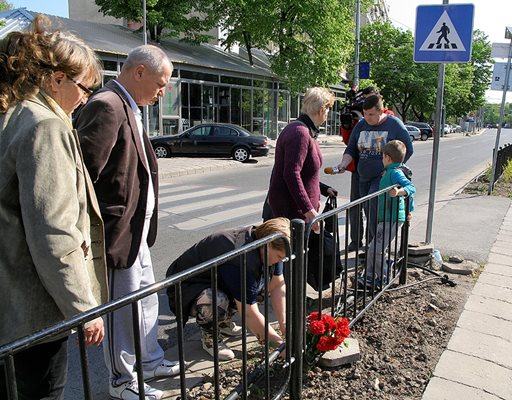 На тази пешеходна пътека пловдивчанката Бонка Куманова загина на 12 април т.г.