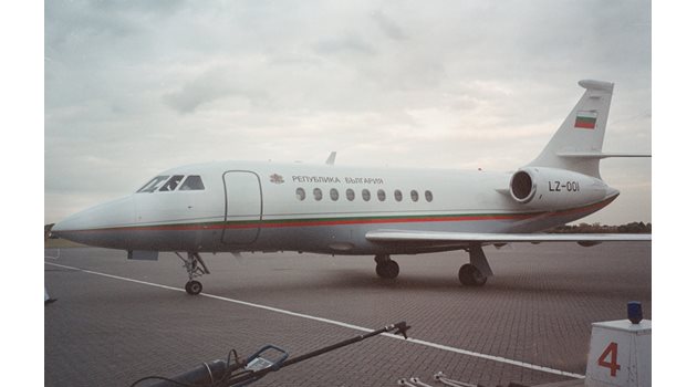 На 7 май правителственият самолет фалкон излетя за Москва.