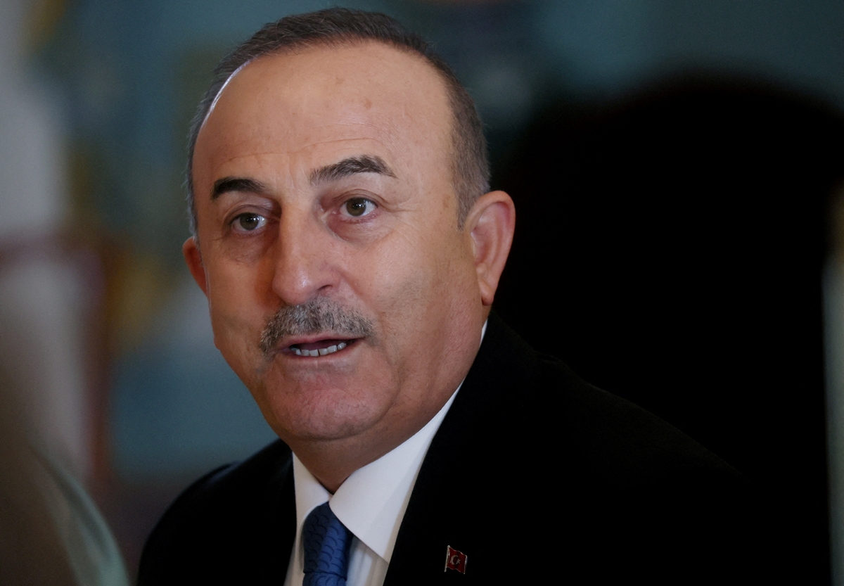 Турция упрекна чужди дипломатически мисии за предупрежденията за тероризъм