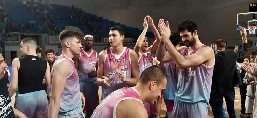"Черноморец" поведе с 2:1 в полуфиналната серия срещу "Рилски"