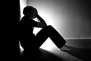 Психолог: Преяждане и пиене през уикенда са знаци за депресия