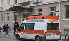 Сливенска лекарка ударена в главата от майка на малък пациент