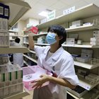 В Китай разрешиха клиничните тестове на ново, разработено в страната перорално лекарство за COVID-19