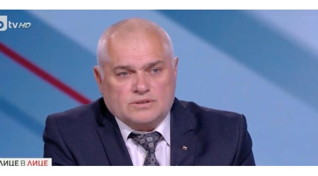 Валентин Радев
КАДЪР: bTV