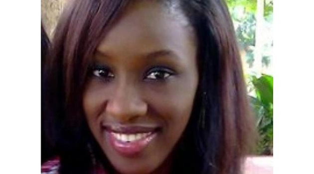 ОПЛАКВАНЕ: Камериерката Офелия Фамотидина е емигрантка от Западна Африка.