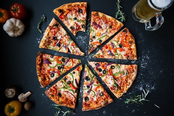 Пицата в ЕС през декември поскъпва с 16%, а у нас с 37%.
СНИМКИ: ПИКСАБЕЙ