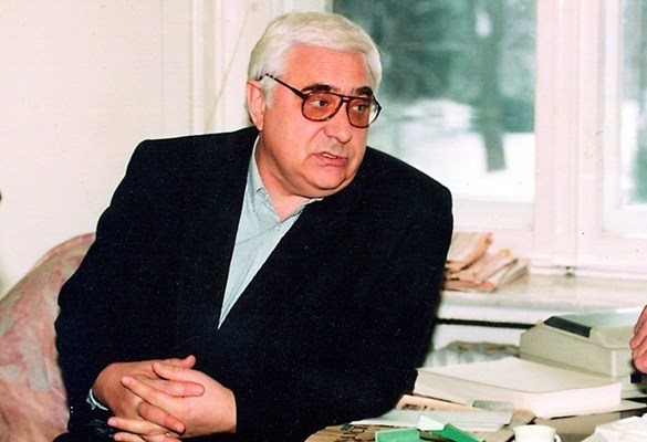 Андрей Луканов издъхва на 2 октомври 1996 г.