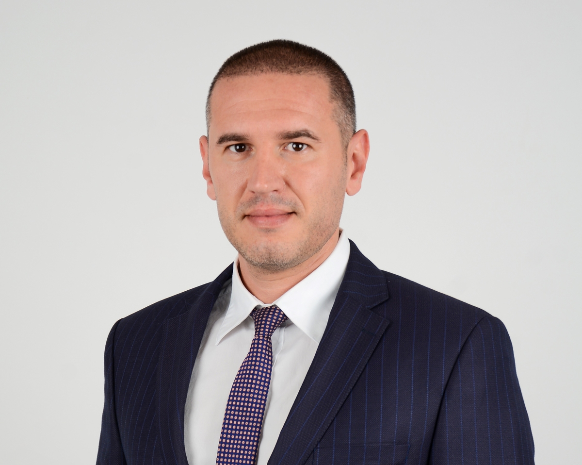 Рекордьорът по преференции Димитър Янев е кандидатът на ПП-ДБ за кмет на Асеновград