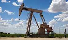 Петролът на ОПЕК скочи до 81 долара за барел