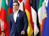Блумбърг: Ципрас говори за излизане от спасителните програми без план за икономиката 
