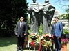 Борисов и Заев поднесоха венци на паметника на Кирил и Методий в Рим (Снимки)