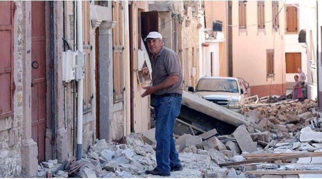 Земетресението от 12 юни в Егейско море разлюля силно Турция и гръцкия остров Лесбос СНИМКА: РОЙТЕРС