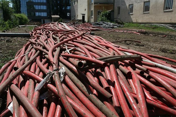 Полицай с 20-годишен стаж убил крадеца на кабели