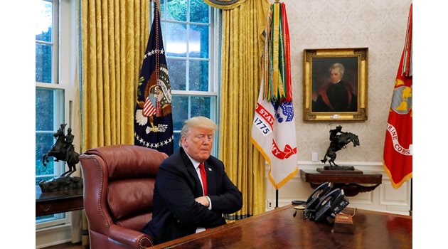Президентът на САЩ Доналд Тръмп даде специално интервю за Ройтерс в Овалния кабинет на Белия дом. СНИМКА: РОЙТЕРС