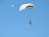 Ветеран от Втората световна война подобри рекорд по парашутизъм