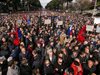 Десетки отровени на митинг на опозицията в Албания