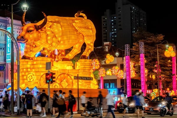 Празнуване на Годината на Вола в китайския квартал в Сингапур