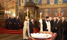 Двама премиери и Росен Желязков уважиха панихидата за 40 дни от смъртта на патриарх Неофит (Галерия)
