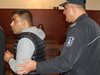 38-годишният Ерол Мюмюн от харманлийското село Надежден настоява за отмяна на доживотната му присъда, наложена от хасковския окръжен съд. На 2 март 2013 г. той умишлено е умъртвил на брега на язовир край с. Върбово 24-годишния Калин Димитров, като му е нанесъл жесток побой и го е изнасилил.
Защитата на обвиняемия поиска от пловдивския апелативен 