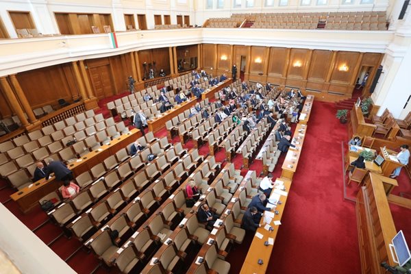 Депутатите гласуваха на първо четене промени в Закона за съдебната власт. СНИМКА: НИКОЛАЙ ЛИТОВ