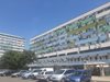 Апартамент пламна в Бургас, 3 деца и болна жена заключени вътре (Обновена)