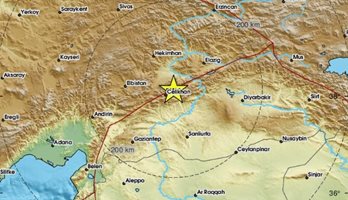 Силно земетресение удари Турция (Обновена)