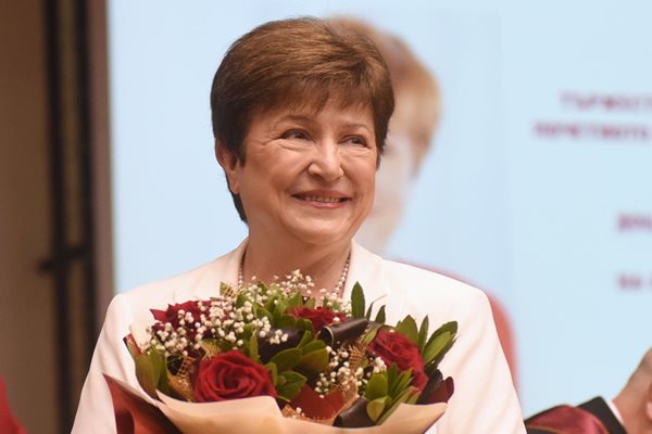 Кристалина Георгиева получи престижното отличие на УНСС.