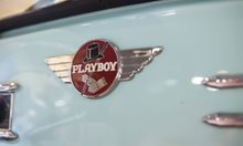 Как Хю Хефнър открадна името Playboy от автомобилна марка
