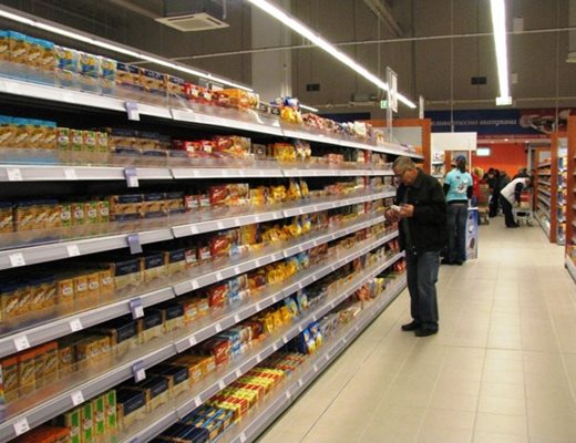 Повечето от продуктите в големите вериги супермаркети трябва да са български.