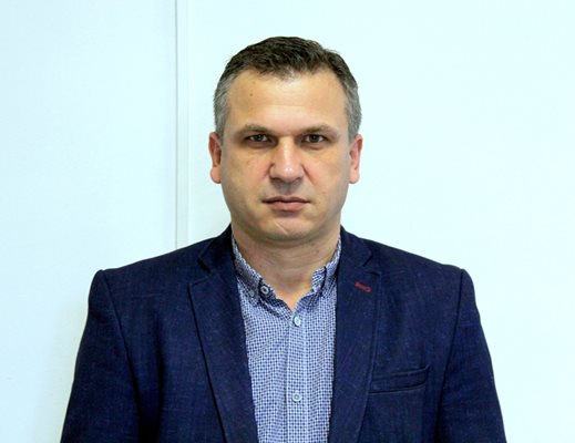 Иван Стоянов