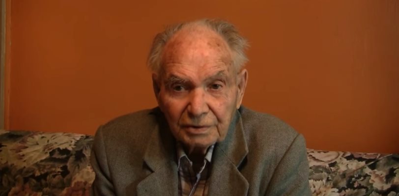 94-годишният Иван Григоров от Бургас Кадър: YouTube/Български Национален Съюз