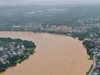 Наводнения в Китай взеха най-малко 12 жертви, хиляди са евакуирани