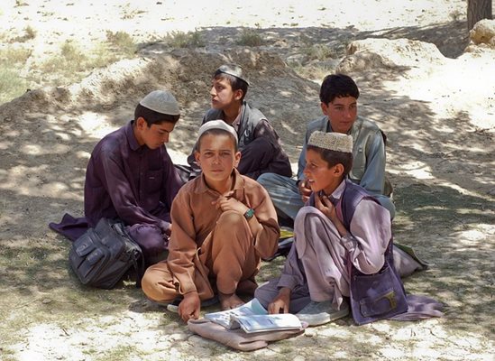Винят талибаните за насилие срещу цивилни в Афганистан
