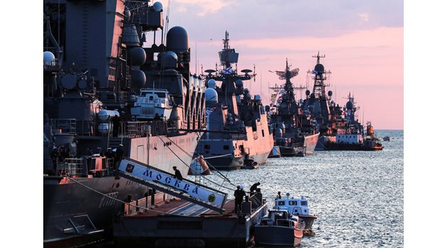 В последните години Русия реформира и модернизира военноморския си флот в Черно море.
СНИМКИ: РОЙТЕРС