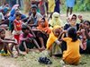 Близо 50 хиляди рохинги от Мианмар малцинство избяха в Бангладеш (Снимки)