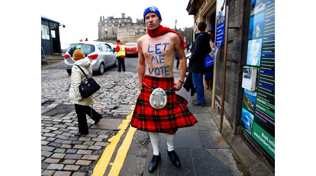 ЖЕЛАНИЕ: През 2014 г. шотландците гласуваха да останат във Великобритания, но сега искат второ допитване, за да не напуснат ЕС.