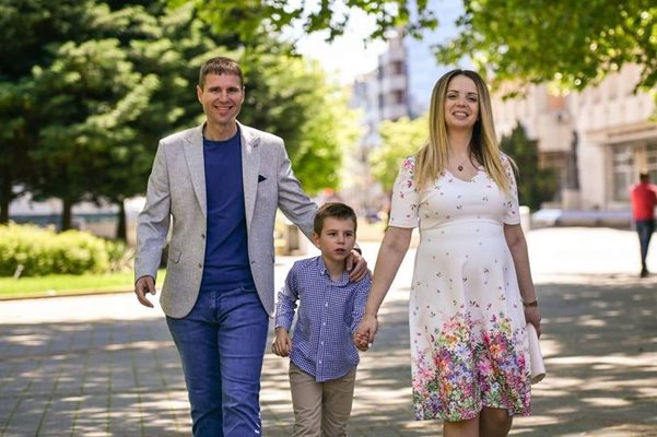 Депутатът от ГЕРБ Стефан Мирев стана за втори път татко