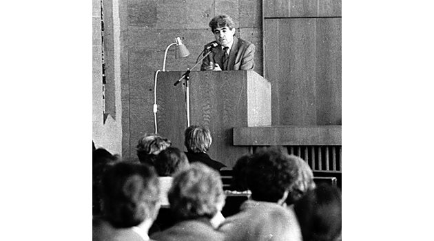 Пачов на среща с интелектуалци от Пловдив на 6 декември 1989 г.