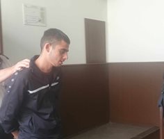 Стойко Чепенлиев в съда в Пловдив
