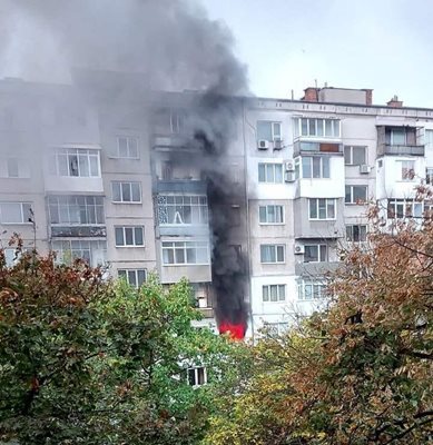 Пожарът на ул. "Петър Стоев" в Пловдив