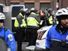 Над 200 арестувани при протести
срещу Тръмп, шест полицаи са ранени