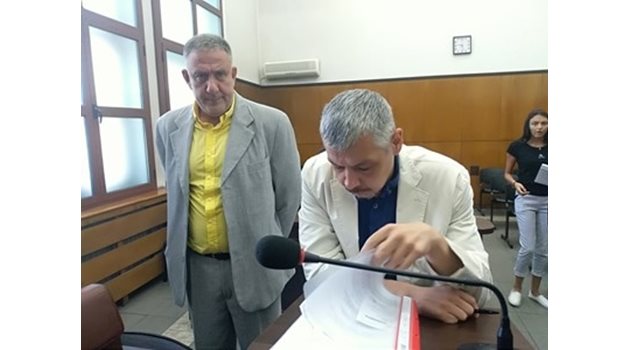 Д-р Иван Димитров поиска да бъде оправдан и съдът го направи