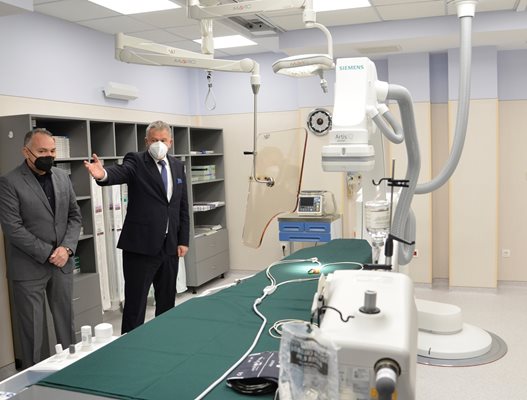 Здравният министър Стойчо Кацаров в Националната кардиологична болница