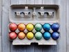 Ентусиасти боядисаха 1000 яйца за 3 минути (Видео)