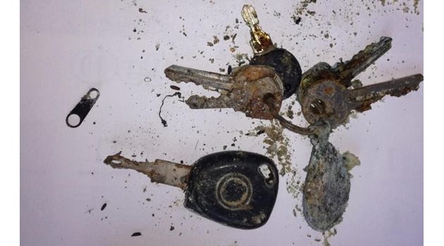 Това са ключовете от колата на Йордан, които са намерени в Негован.