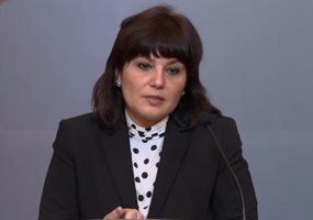 Министърът на здравеопазването проф. Асена Сербезова