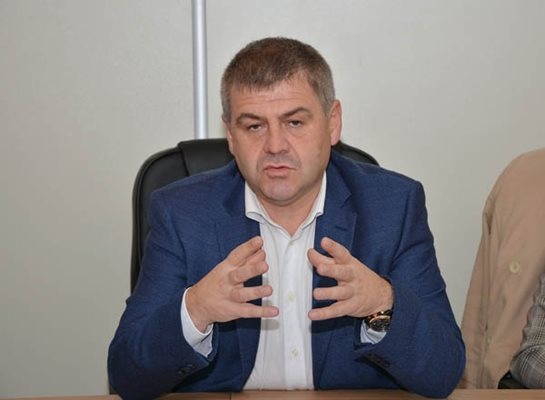 Дилян Димитров