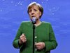 Баварските съюзници на Меркел предупредиха да се придържа към договореностите за мигрантите